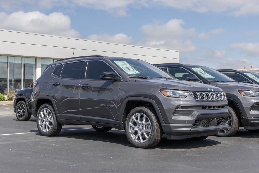 Jeep Compass 4x4 Limited 2025: Adventure in Style