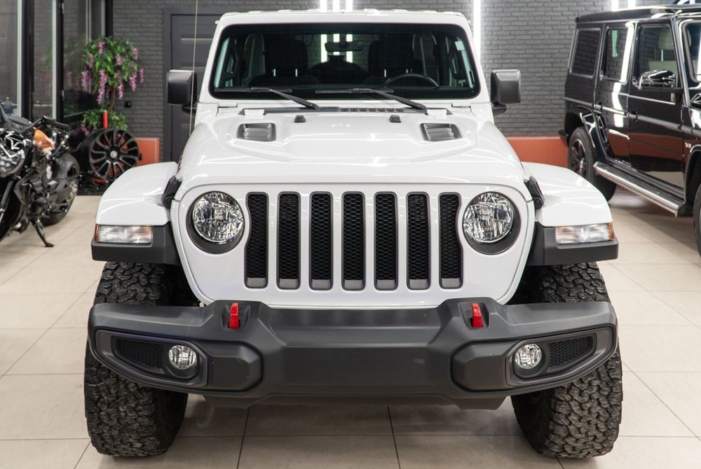 2025 Jeep Wrangler: Unübertroffene Offroad-Tradition und Vielseitigkeit