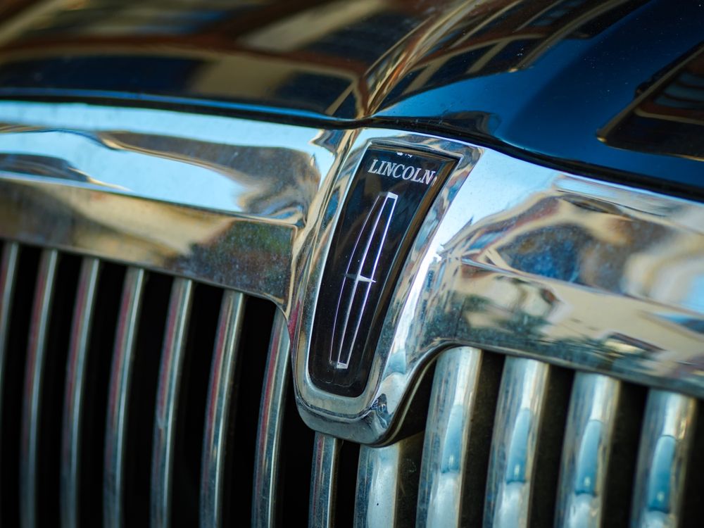 2025 Lincoln Zephyr: American Luxury, Reimagined
