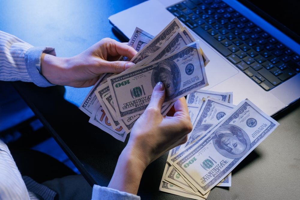 Explore The World of Online Income Ideas