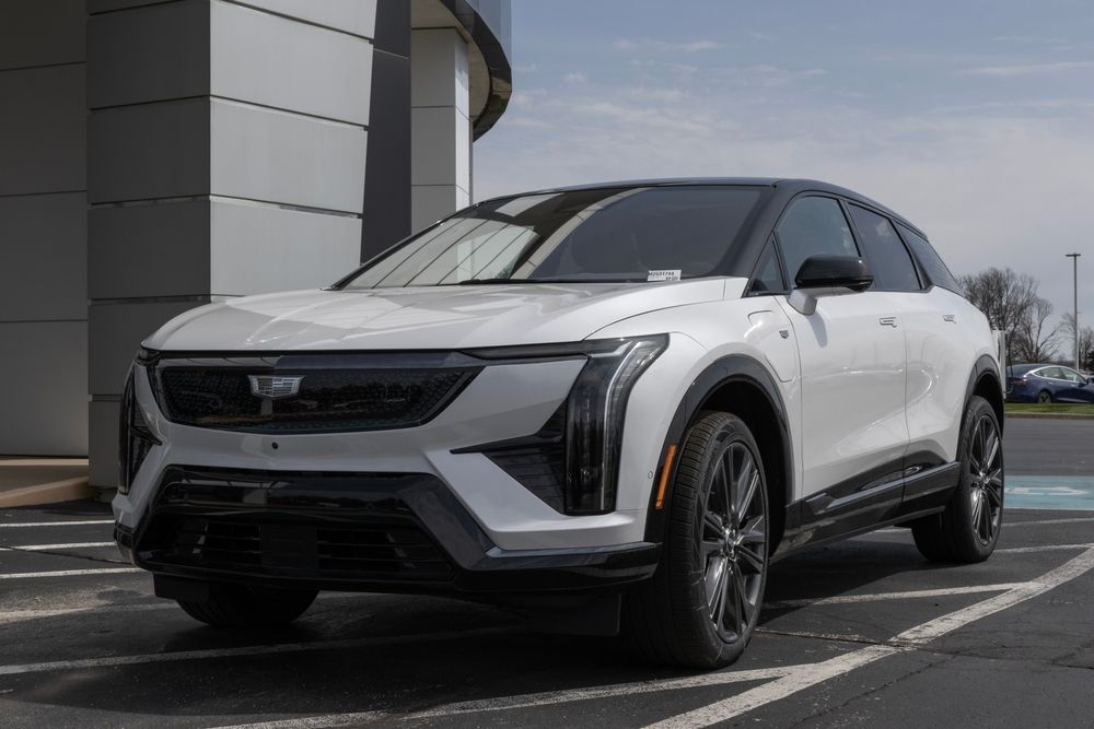 2026 Cadillac Optiq-V: The Electrified SUV, Reimagined with Performance