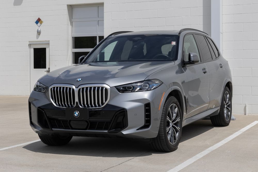 2026 BMW X5 sDrive40i: Classic X5 Balance
