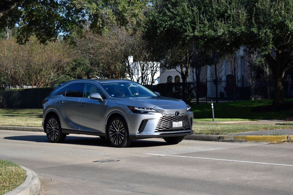 2027 Lexus RX 350: Refined Luxury, Advanced Safety, Effortless Comfort